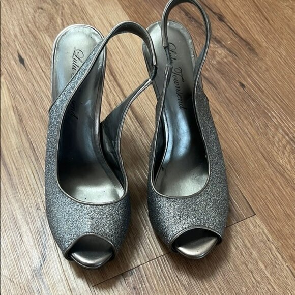 Lulu Townsend silver glitter heels, size 6.5 - Picture 1 of 5
